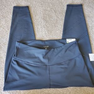 NWT Old Navy Active gray athletic / yoga pants